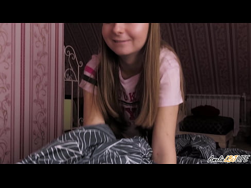 ❤️ Blondie suig haar BFF's diep en kry cum in haar mond ☑ Superpornografie op af.videolucrativo.top ﹏